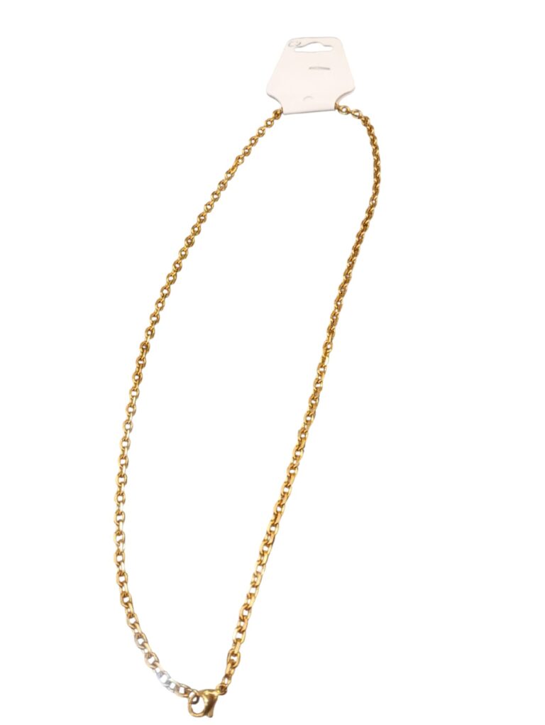 Collar de acero dorado