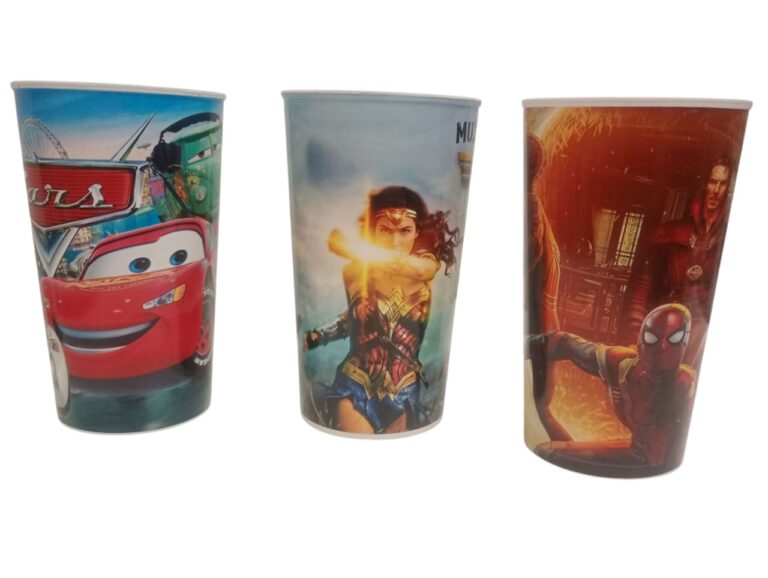 Vasos de niño con diseños y bombilla - Imagen 4