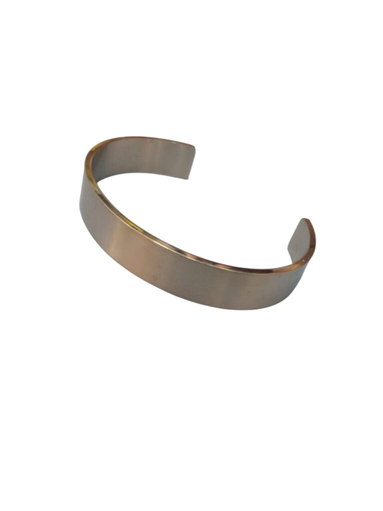 Brazalete de acero blanco