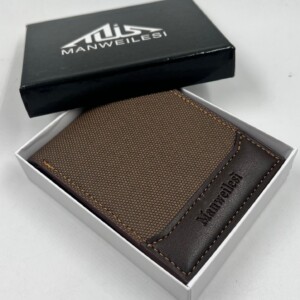 BILLETERA HOMBRE MARRÓN OSCURA LISA